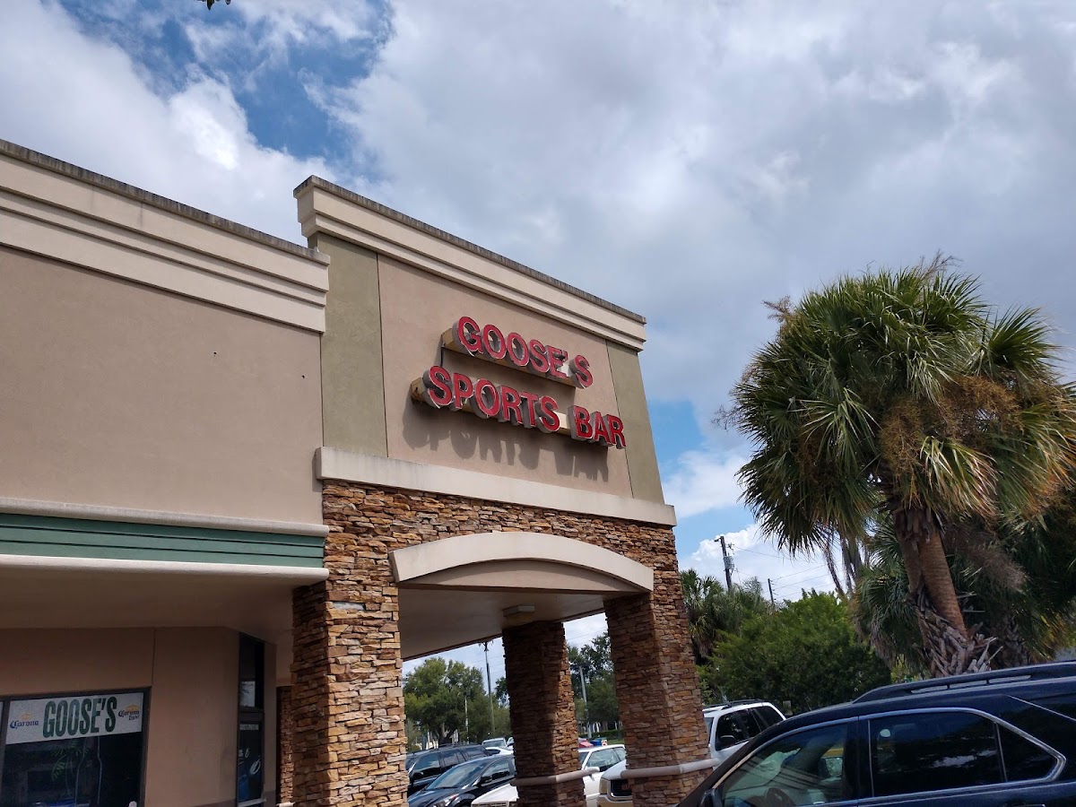 Goose's Sports Bar