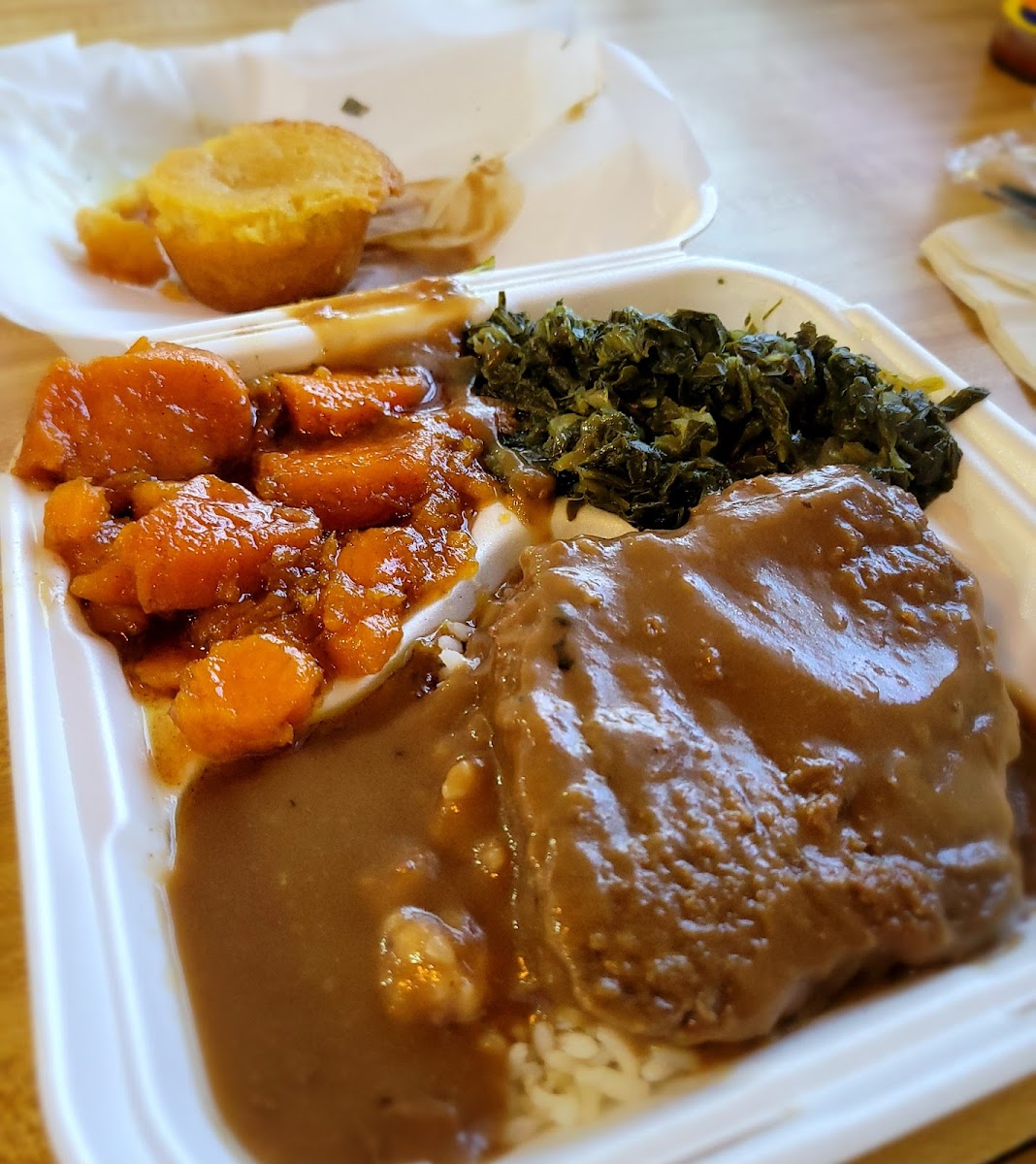 Mama's Eats-N-Sweets