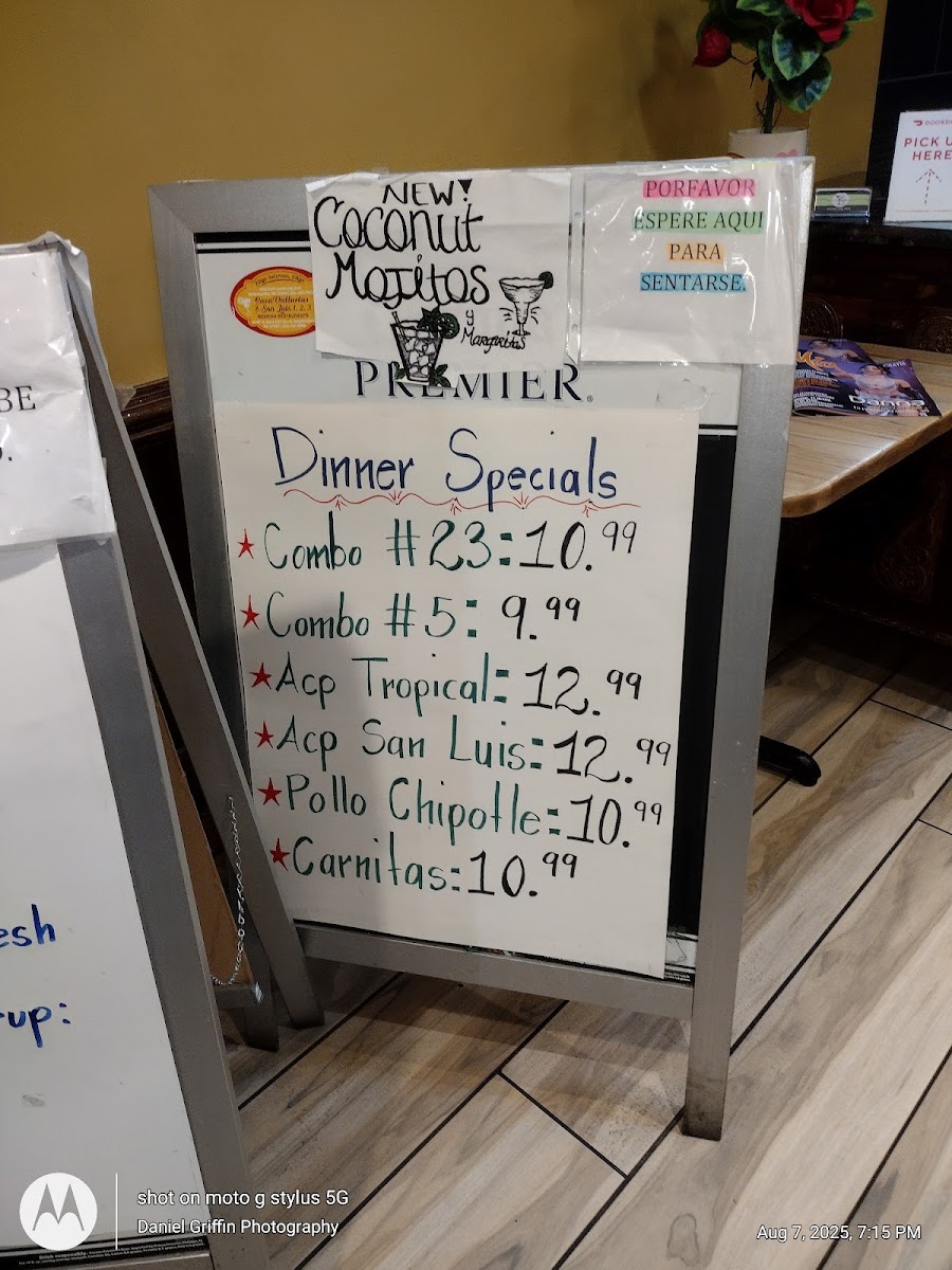 San Luis Restaurant 2 - 10