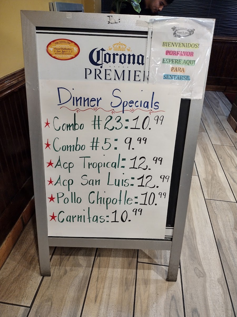 San Luis Restaurant 2 - 4