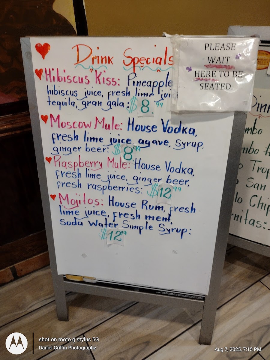 San Luis Restaurant 2 - 5