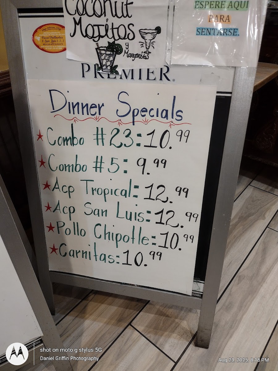 San Luis Restaurant 2 - 6