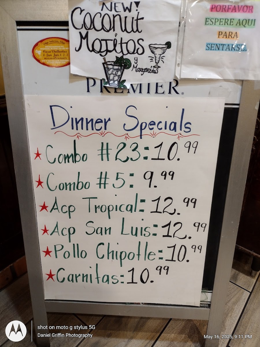 San Luis Restaurant 2 - 8