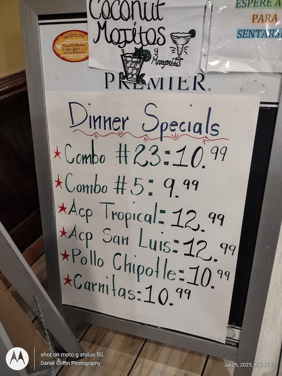 San Luis Restaurant 2 - 9