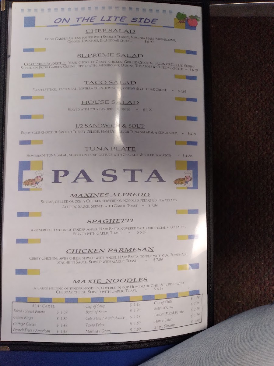 Maxine's Family Restaurant - 8