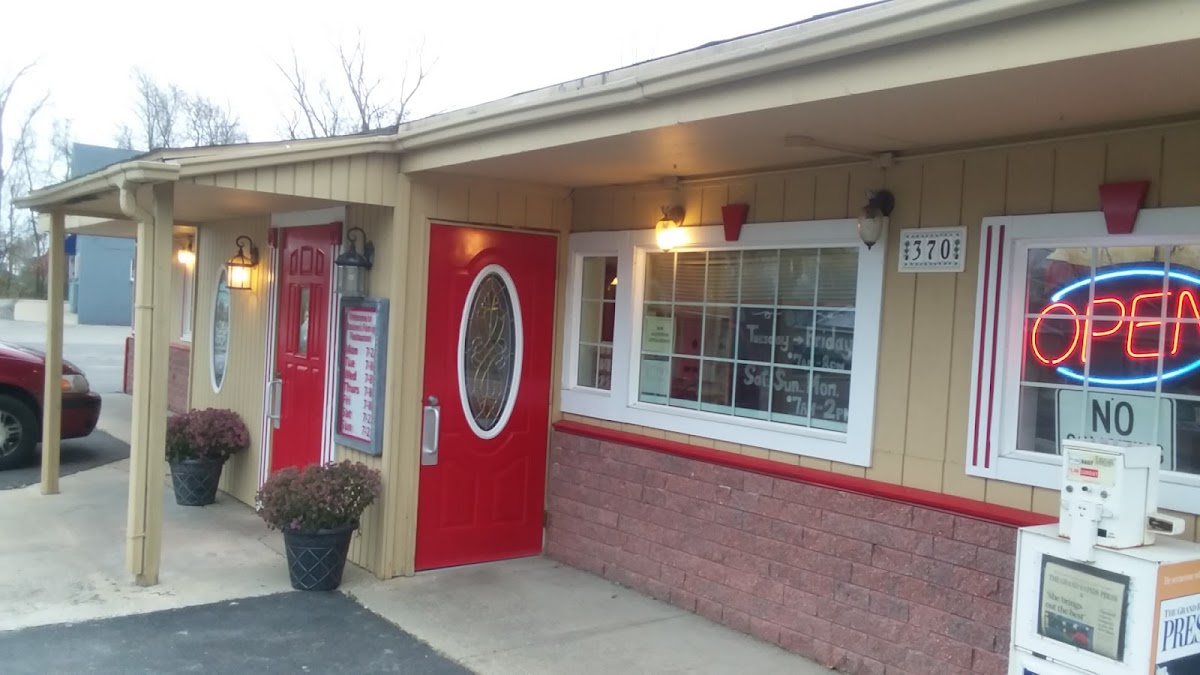 Maxine's Family Restaurant