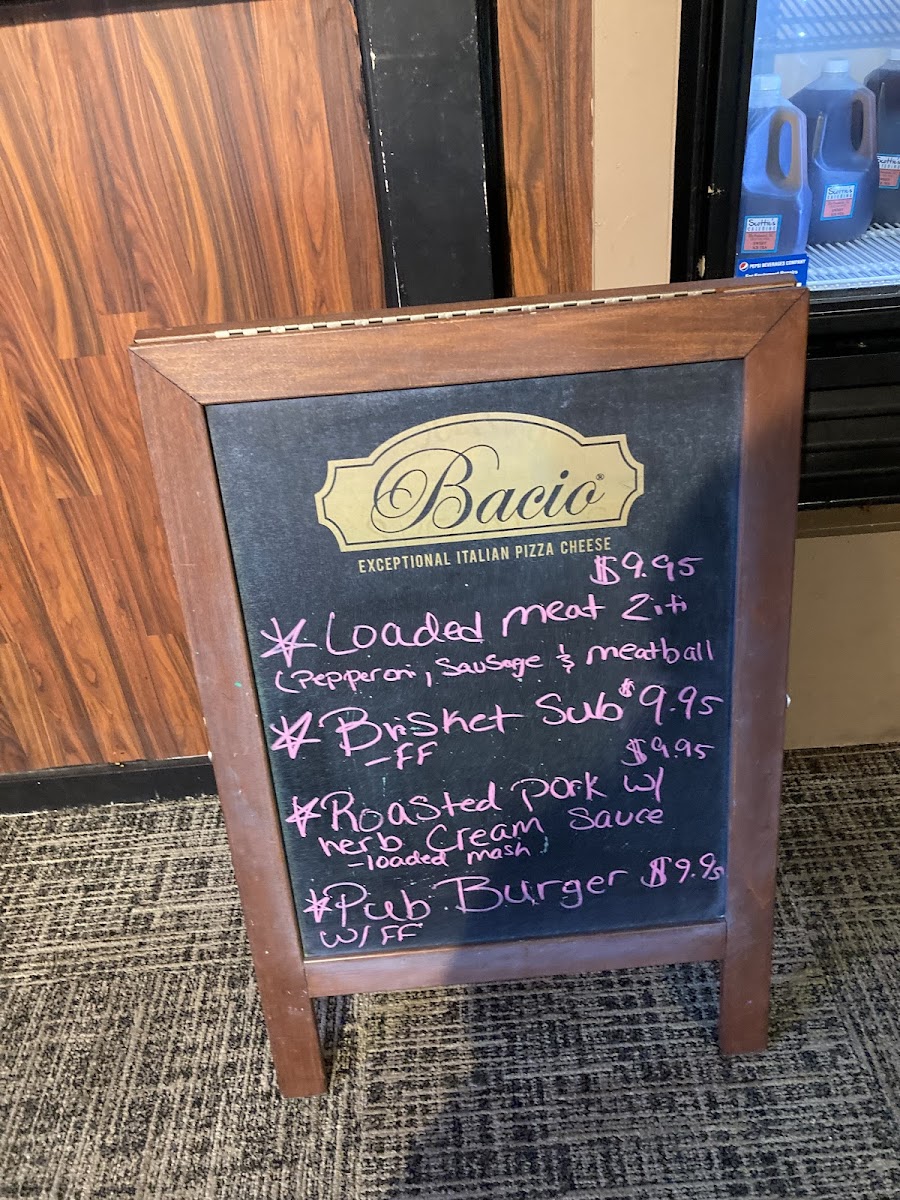 Scottie's Cafe & Grill - 9