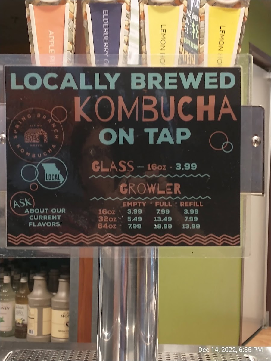 MaMa Jean's Natural Market - 1