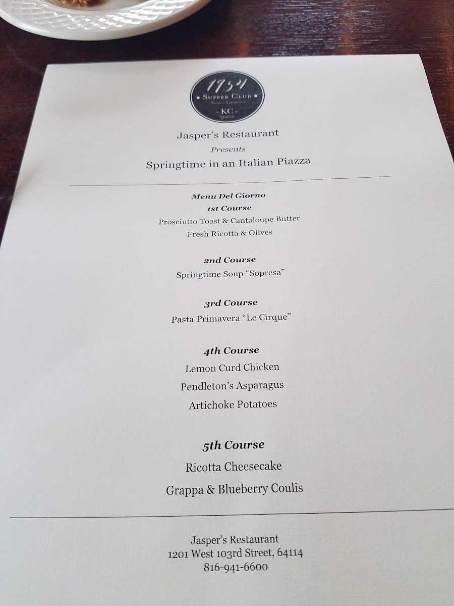 Jasper's Italian Restaurant - 9