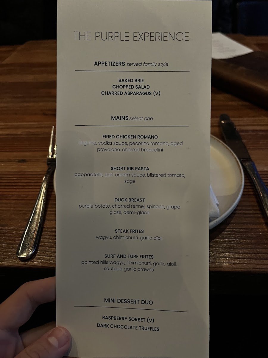 Purple Café and Wine Bar - 5