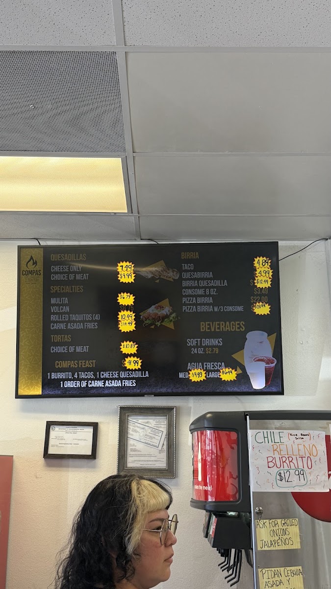 Compas Tacos LLC - 4