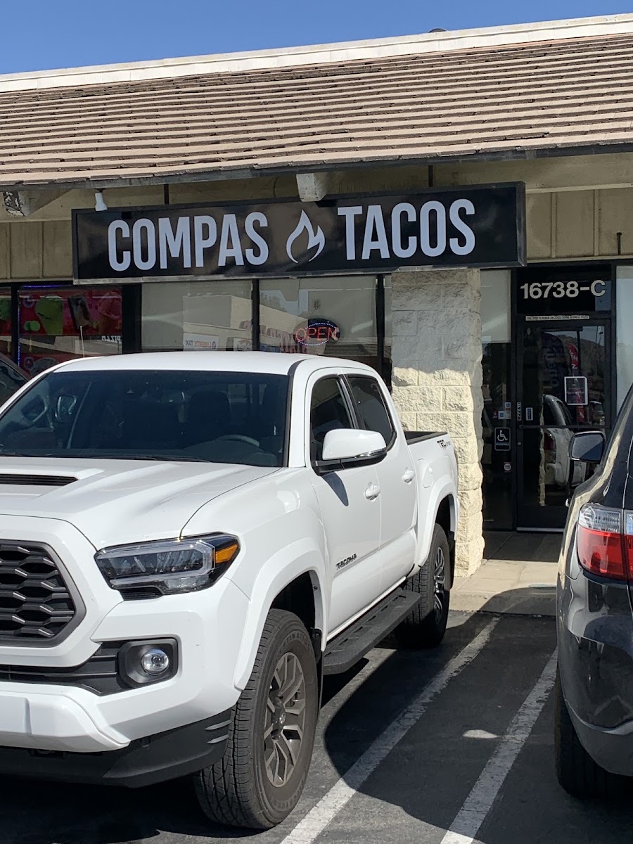 Compas Tacos LLC