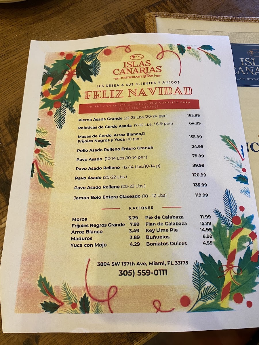 Islas Canarias Cafe, Restaurant & Bakery - 3