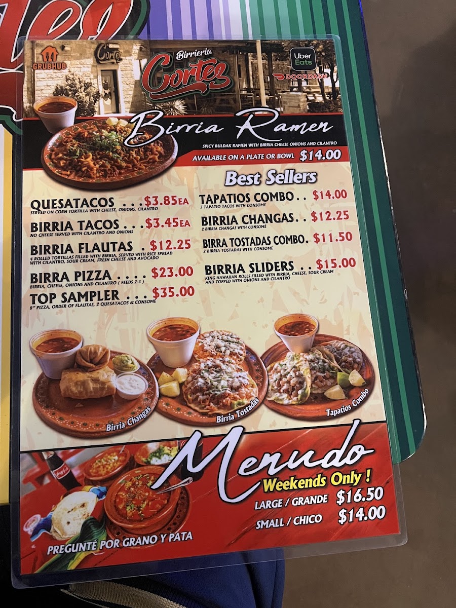 Birrieria y Taqueria Cortez - 2