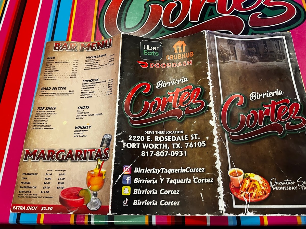 Birrieria y Taqueria Cortez - 9