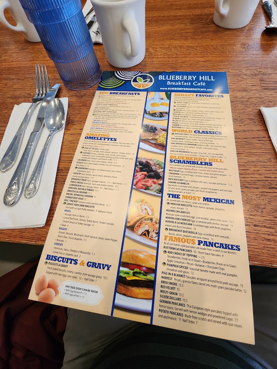 Blueberry Hill Breakfast Cafe - 6