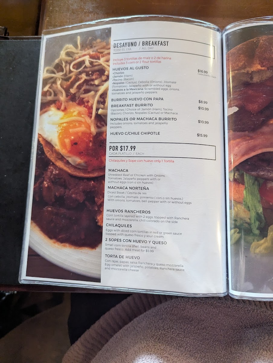 Nenas Mexican Cuisine - 5