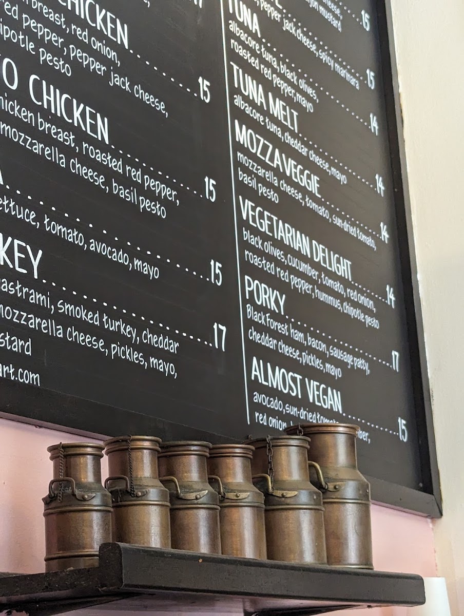 Cafe Encore: Coffee, Breakfast, and Lunch Delights - 9