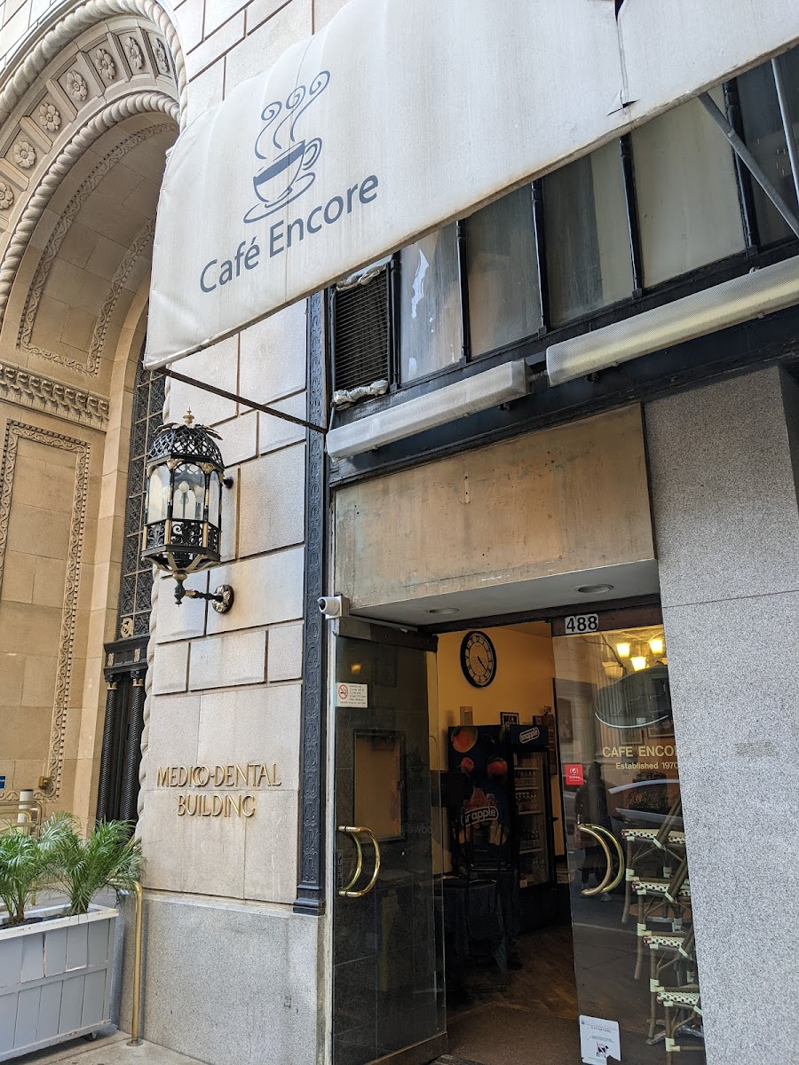 Cafe Encore: Coffee, Breakfast, and Lunch Delights