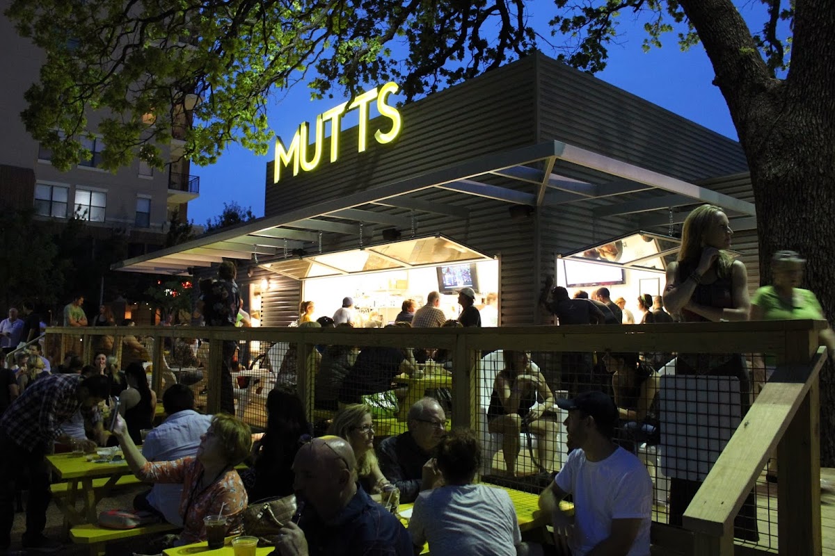 MUTTS Canine Cantina® - Dallas