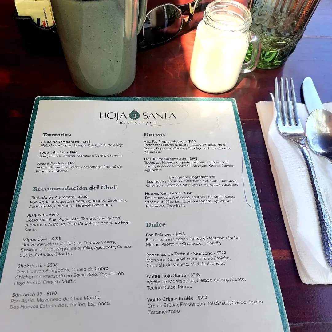Hoja Santa Restaurant - 10