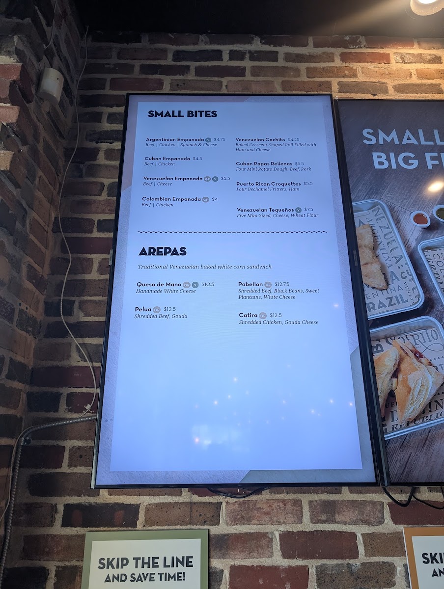 Sofrito Latin Cafe - 9