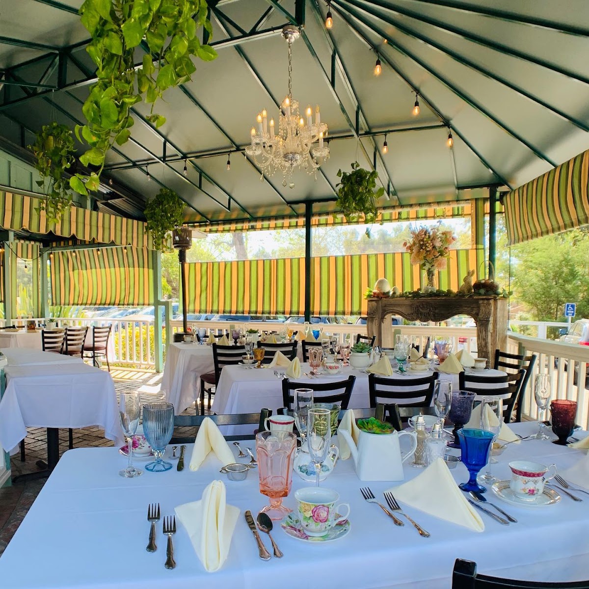 The Tea House on Los Rios