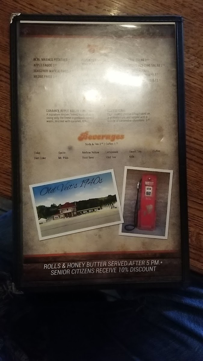 Veit's Pub & Grill - 4