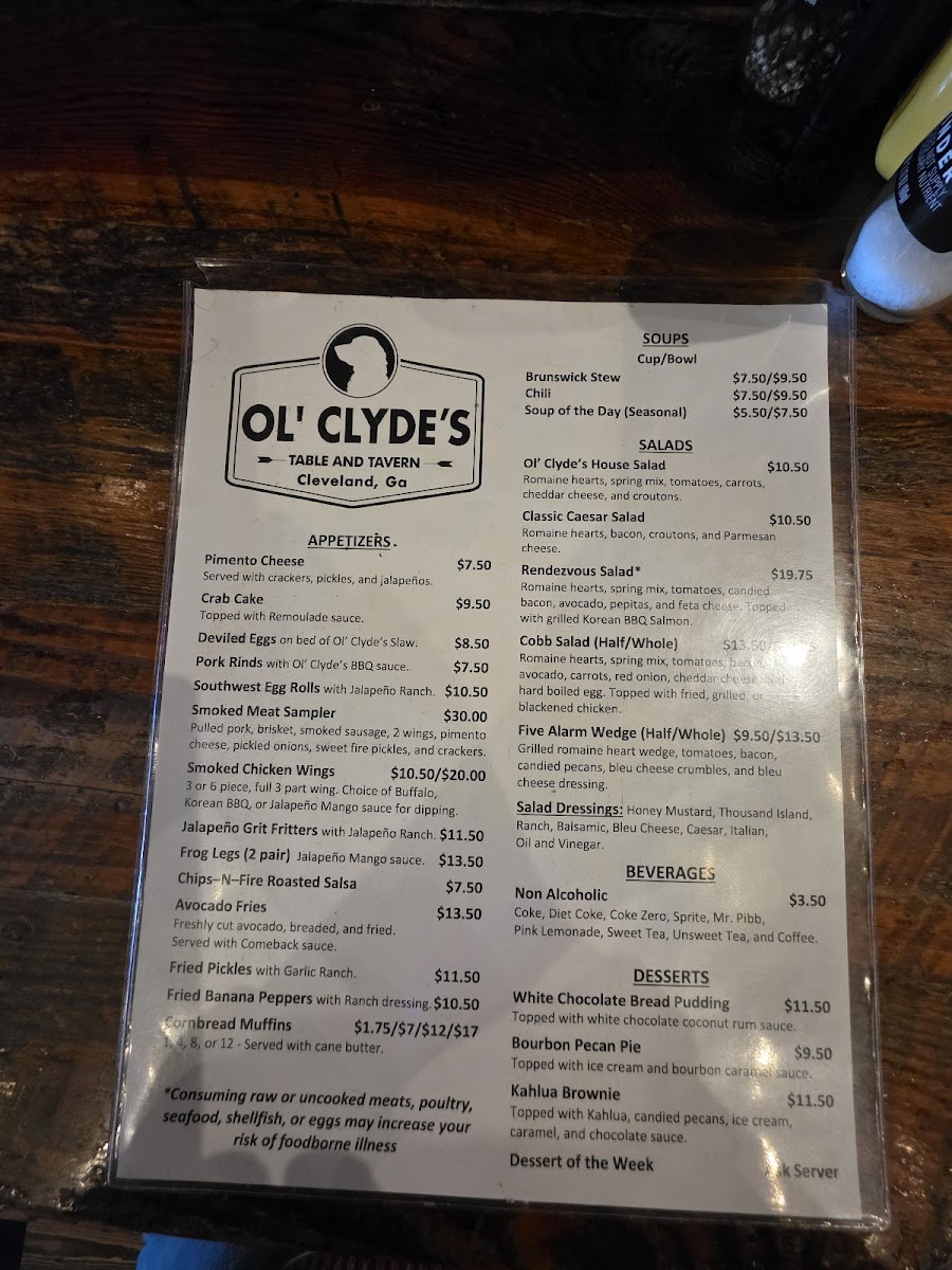 Ol’ Clyde's Table and Tavern - 9