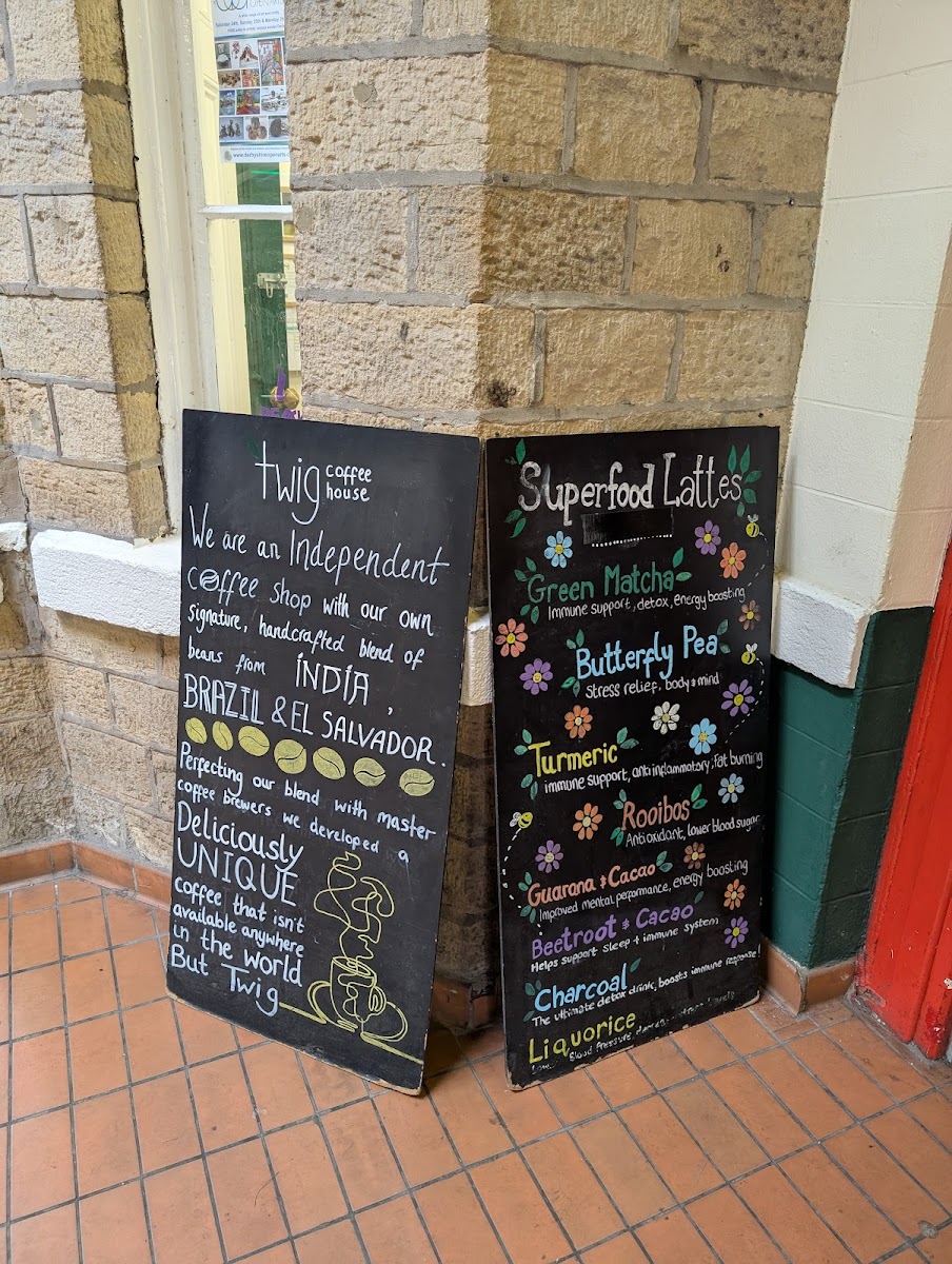 Twig Coffee Shop - 3