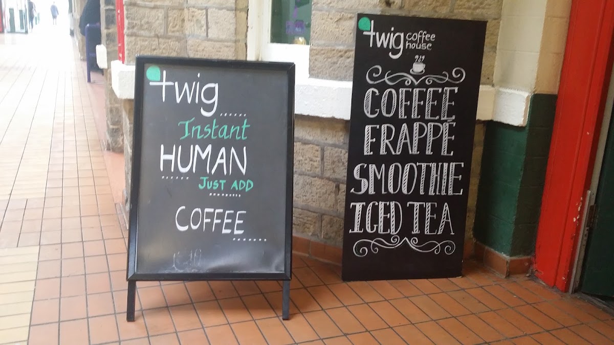 Twig Coffee Shop - 4