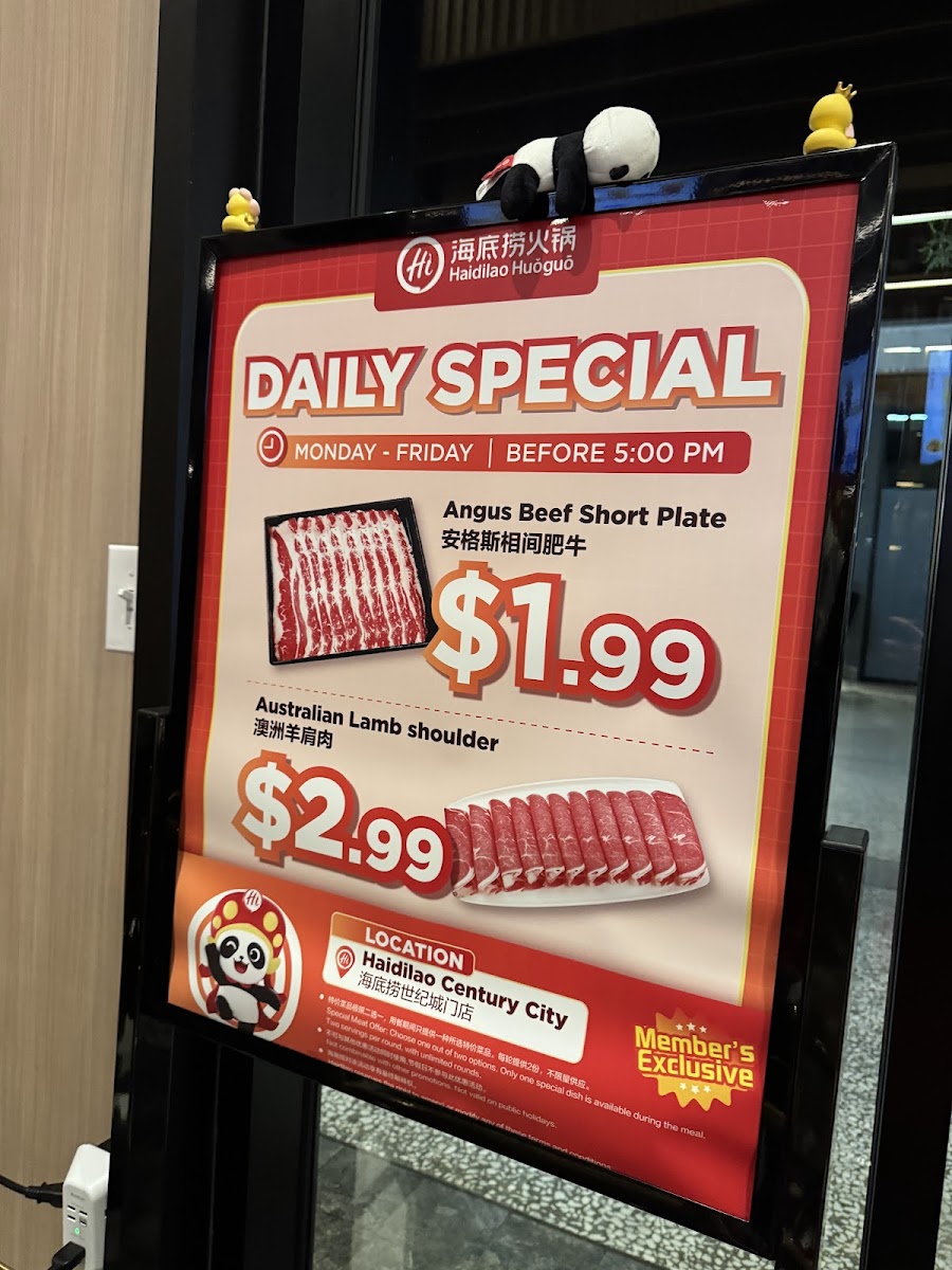 Haidilao Hot Pot Century City - 5