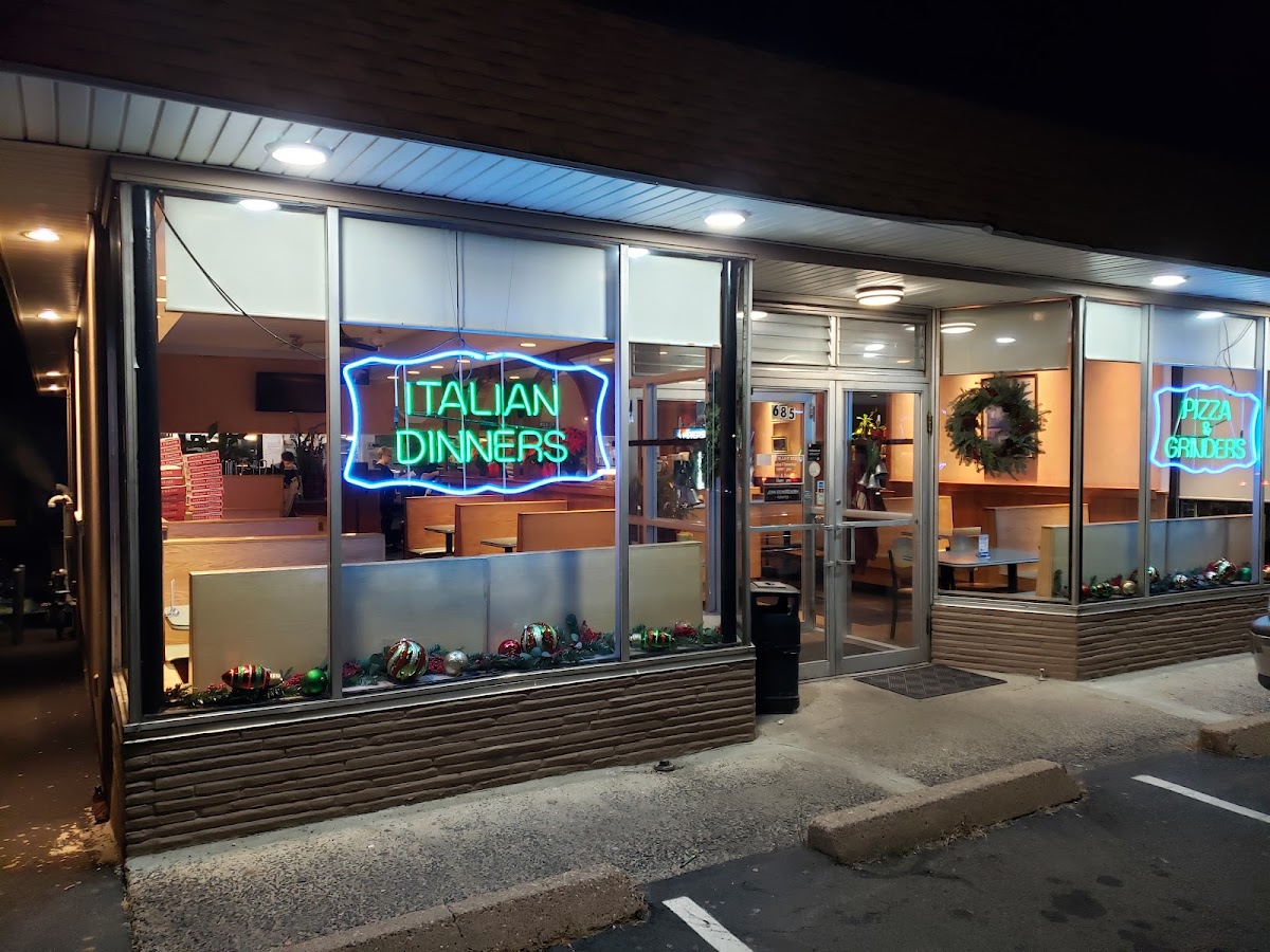 Town & Country Pizza Restaurant