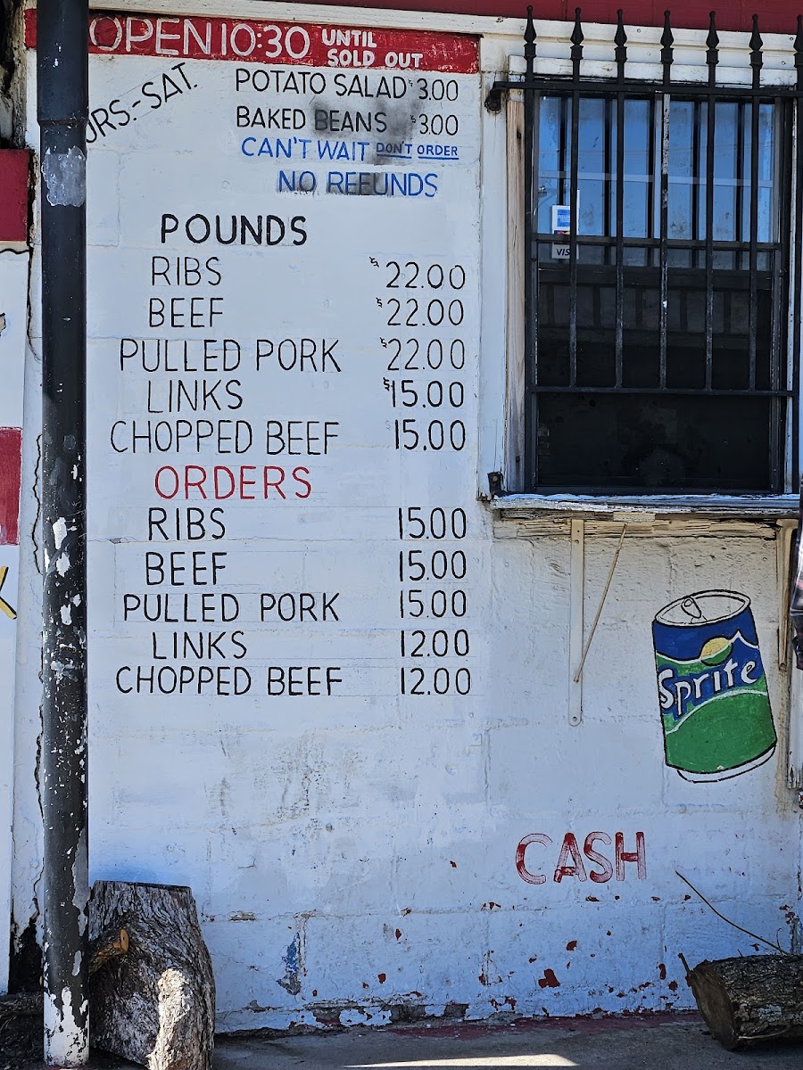 Meshack's Bar-B-Que - 7