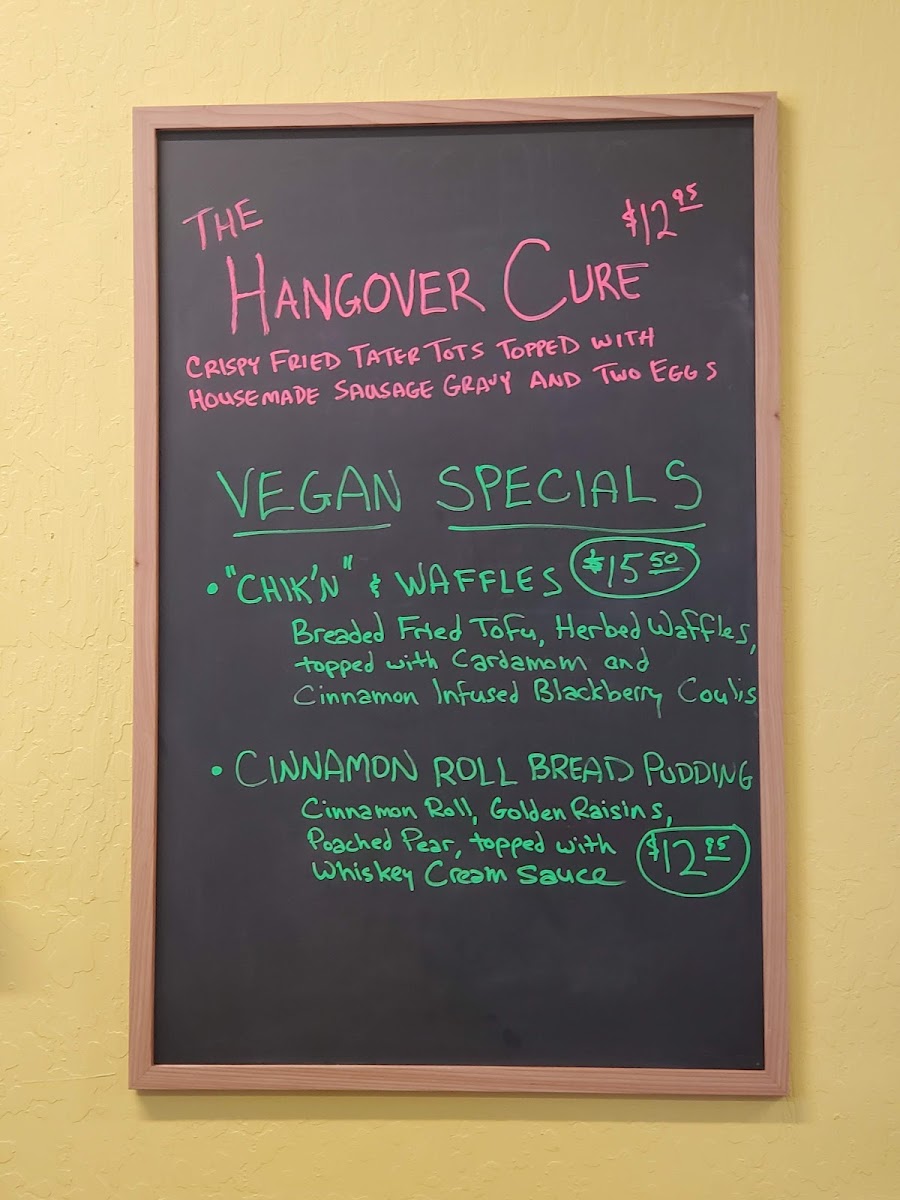 Dirtbag Tea Cafe - 6