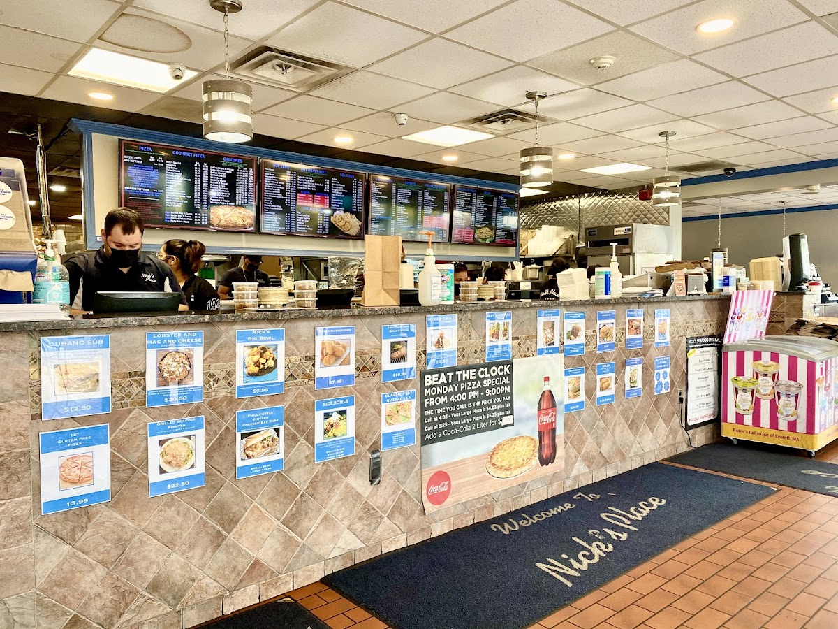 Nick's Place Winthrop - 7