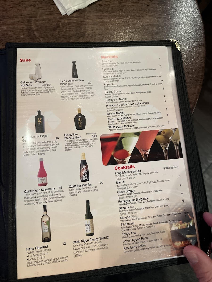 Saisaki Asian Bistro & Sushi Bar - 6