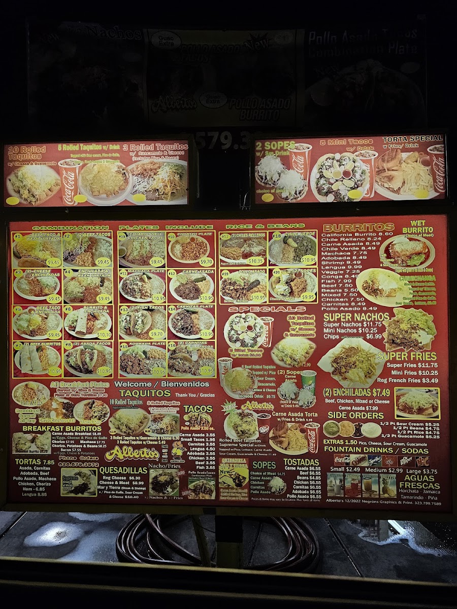 Alberto's Mexican Food - 10