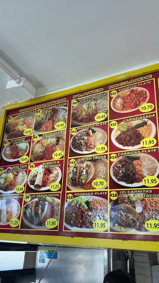 Alberto's Mexican Food - 7