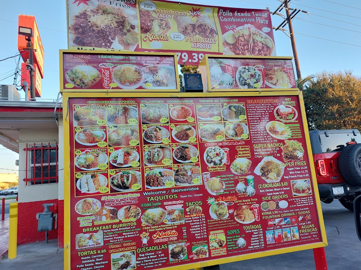 Alberto's Mexican Food - 9