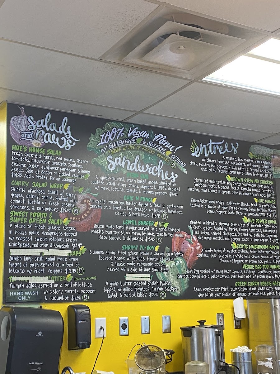 Hue Cafe & Apothecary - 10