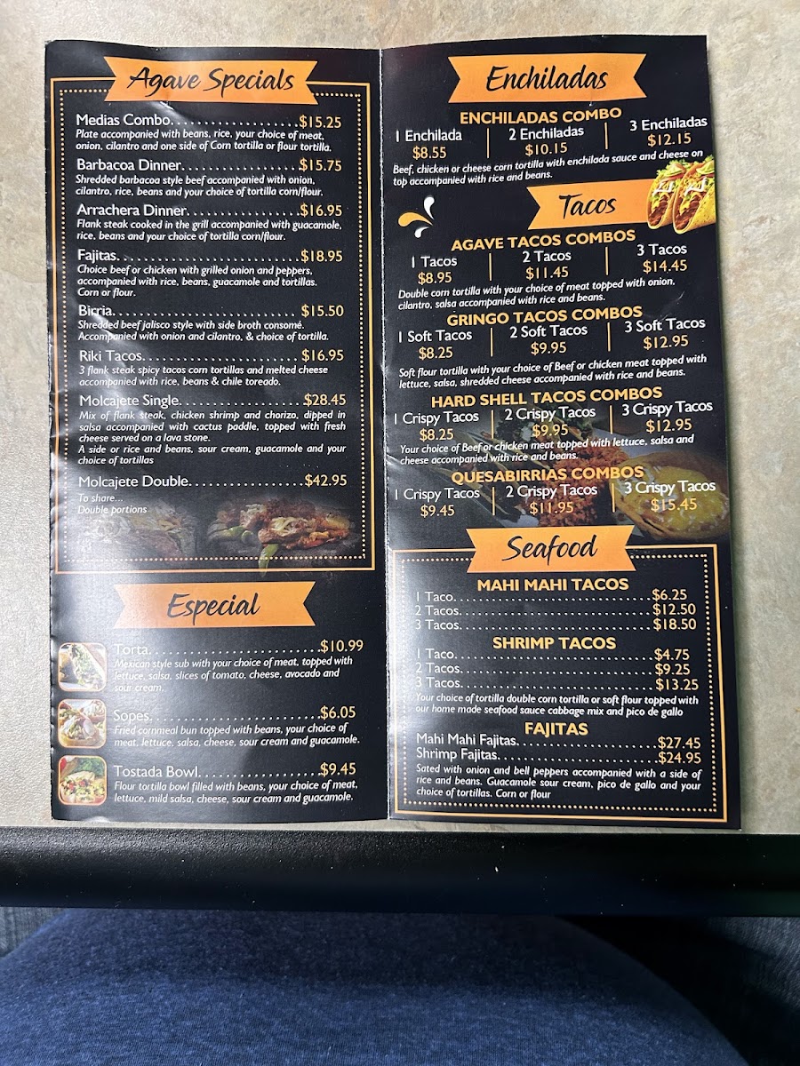 Los Agaves Taqueria - 2