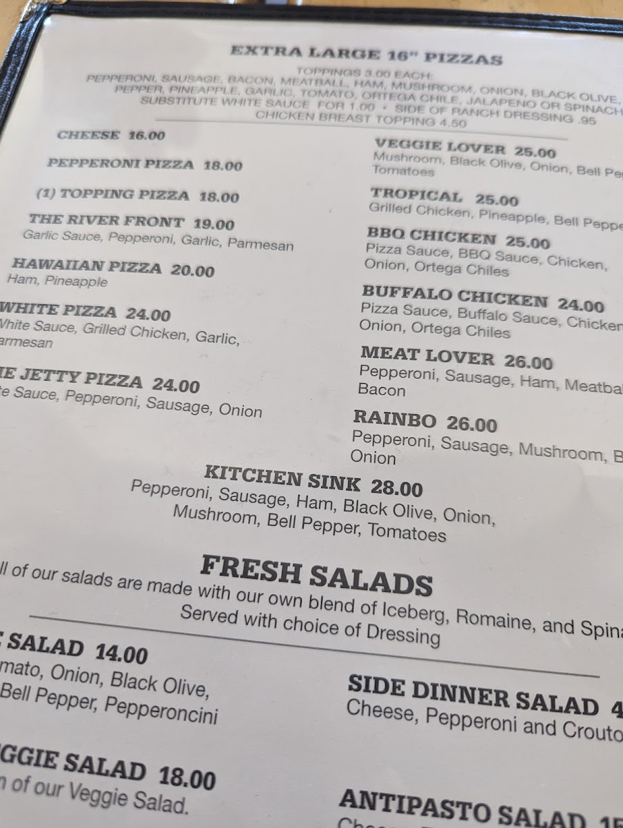 The Riverfront Cafe and Bar - 8