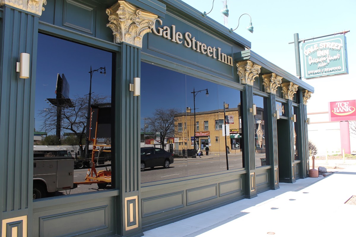 Gale Street Inn Chicago