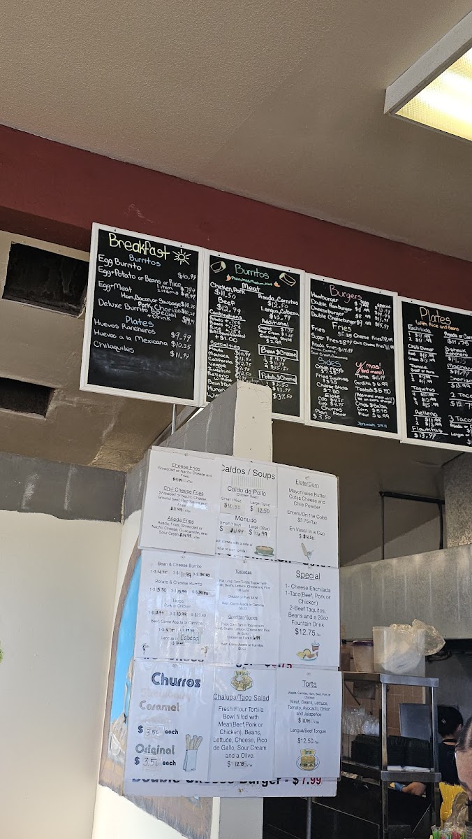 Plata's Mexican Food - 3