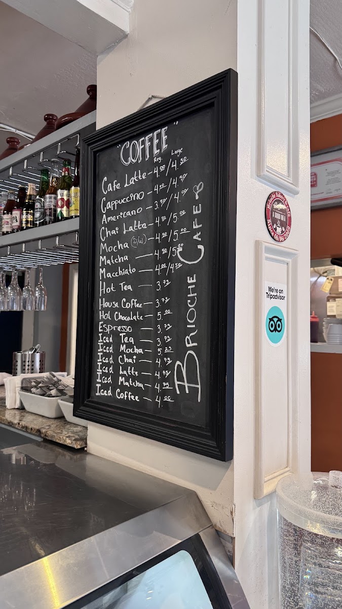 Brioche Bakery & Café - 1