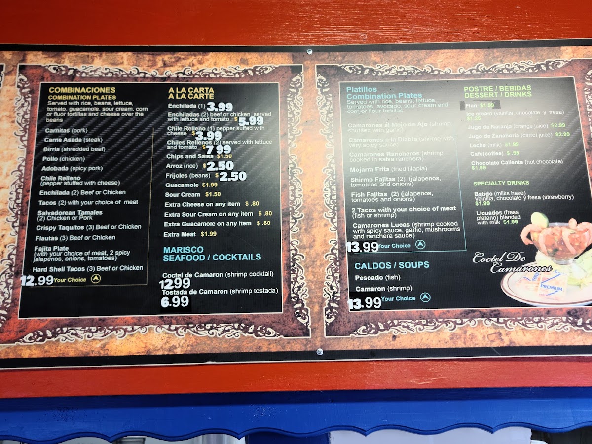 Pupusería La Chicana - 10