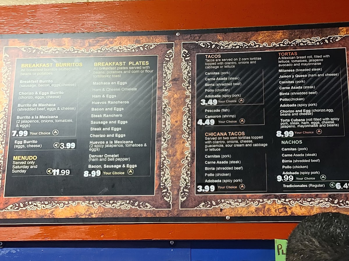 Pupusería La Chicana - 4