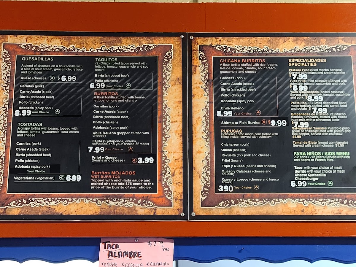 Pupusería La Chicana - 7