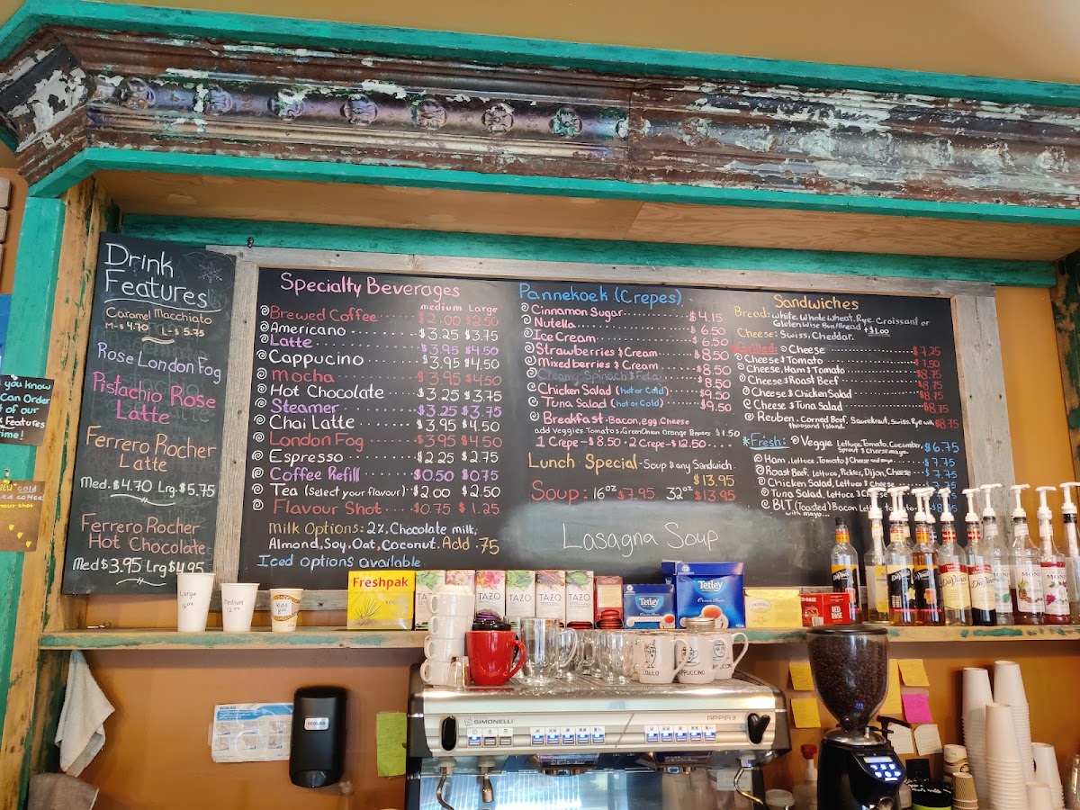 The Cherry on Top Bakery and Koffie Shop - 1